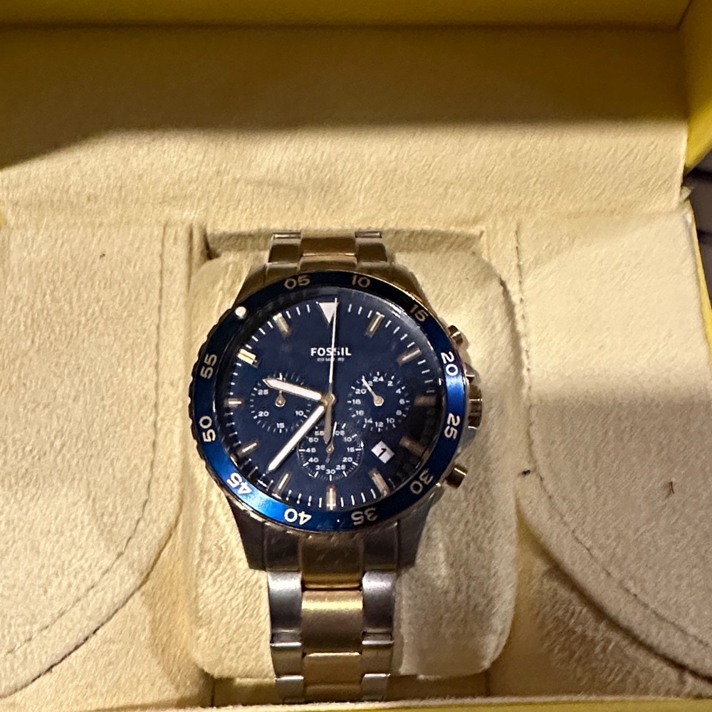 Fossil Blue Dial Silver Bracelet Watch